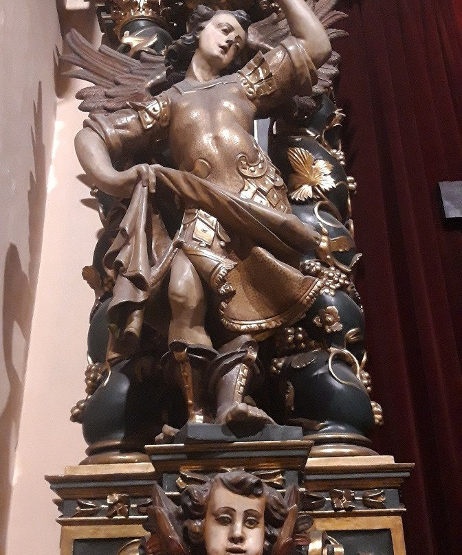 Iglesia de Santa Maria de Arenys-Arenys de Mar必去景点