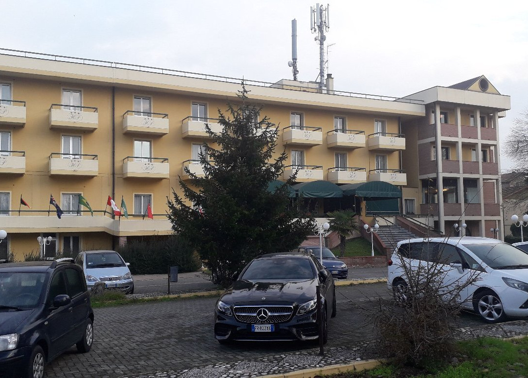 Hotel Poli主图