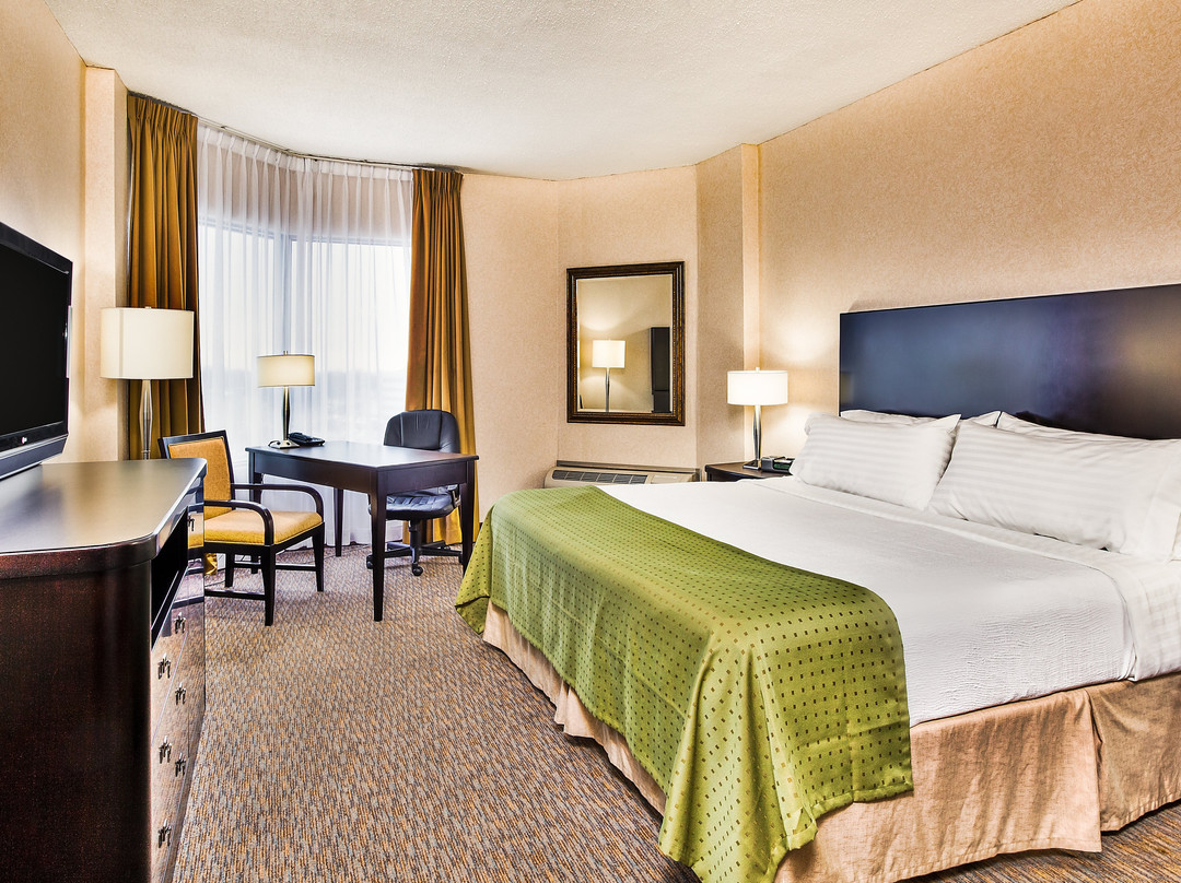 悉尼水滨假日酒店主图