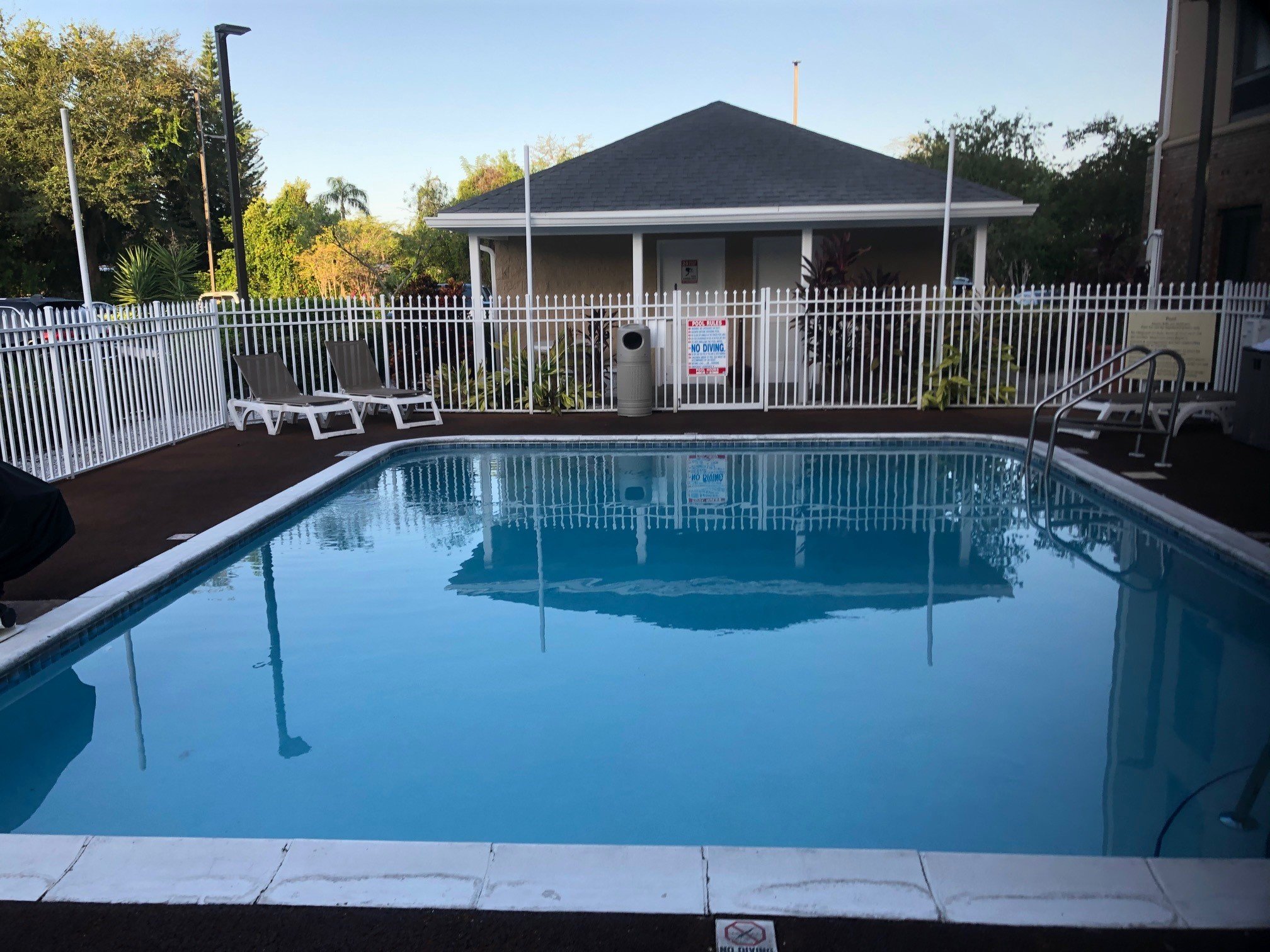 Hampton Inn & Suites Tarpon Springs-泳池