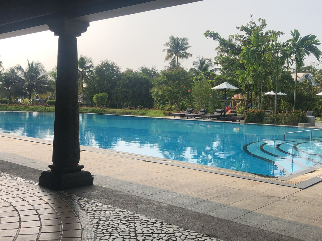 Vasundhara Sarovar Premiere主图