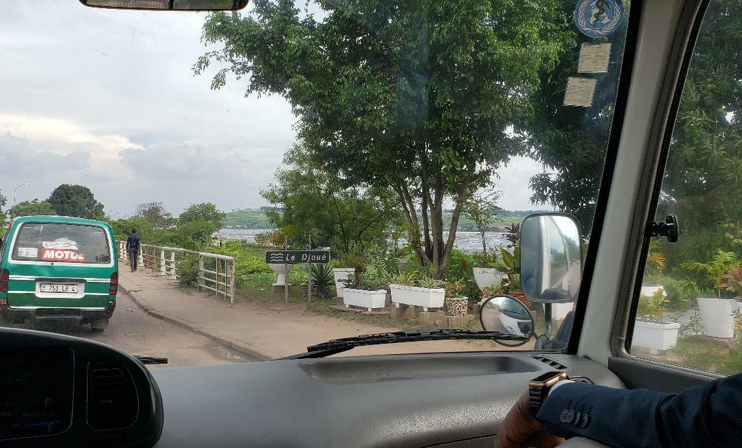 Pont Du Djoue-布拉萨市必去景点