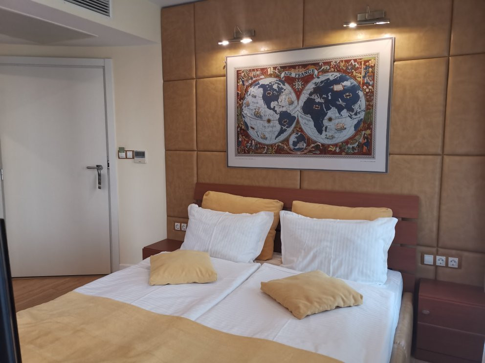 Residence House Ruse Boutique Hotel主图