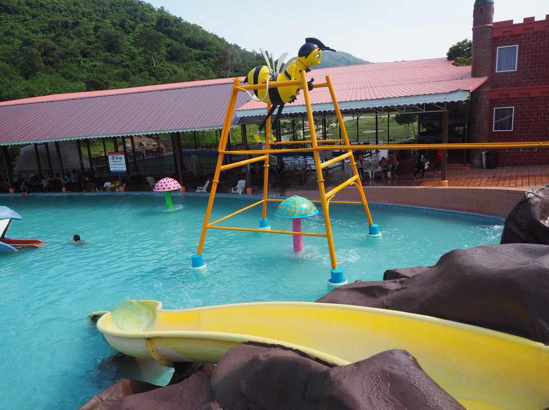 别墅玛露姆酒店主图