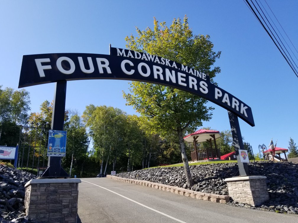 Madawaska Four Corners Park景点图片