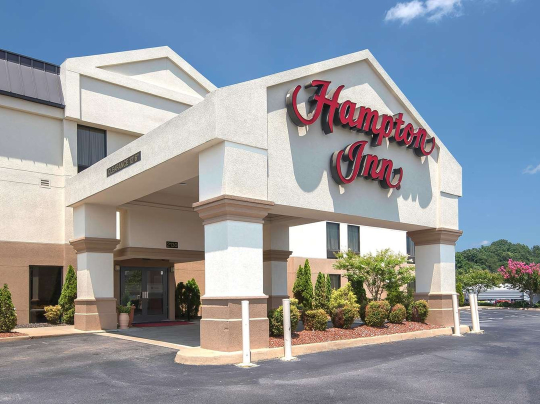 丹维尔希尔顿恒庭酒店主图