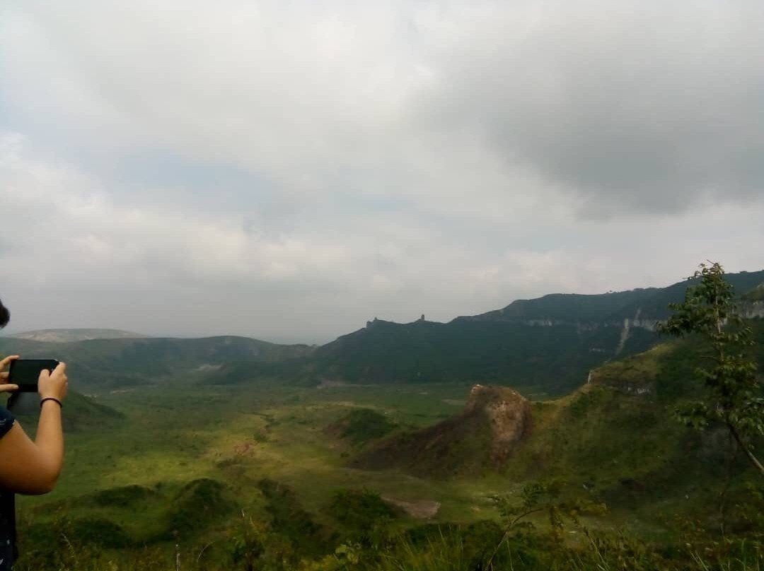 Mount Mangengenge景点图片