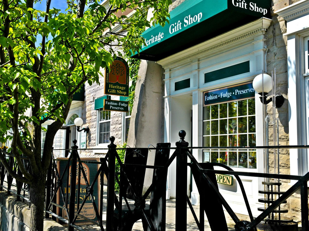The Heritage Gift Shop景点图片