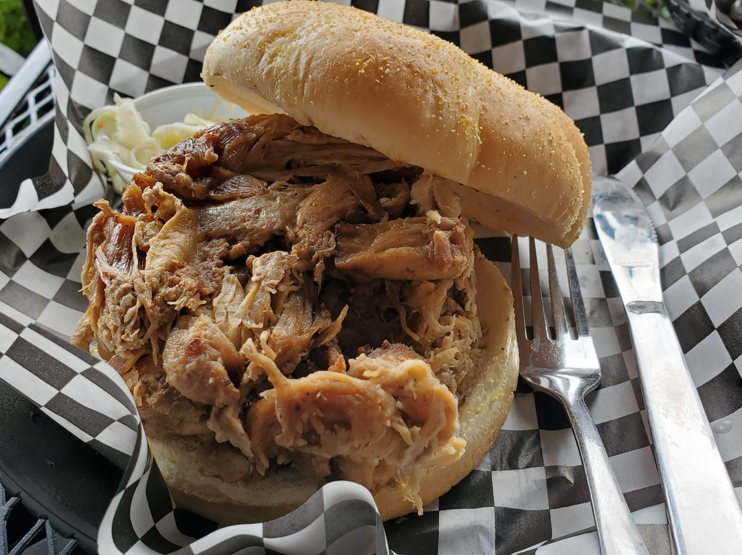 Apple Valley Mountain Village-汤森必去景点