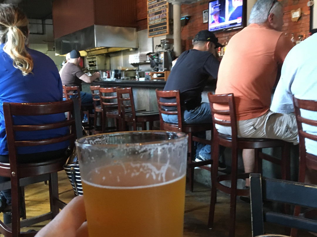 Berea旅游景点-Cornerstone Brewing Company