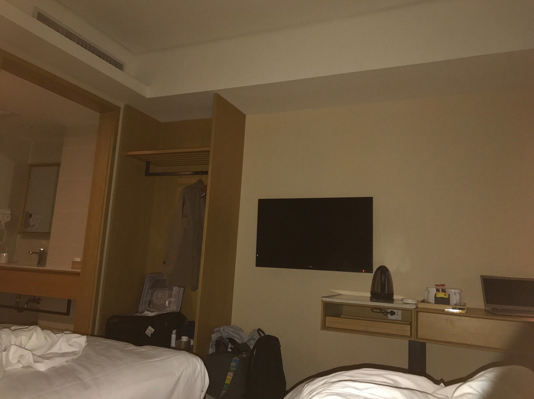 全季酒店(上海漕宝路日月光中心店)主图