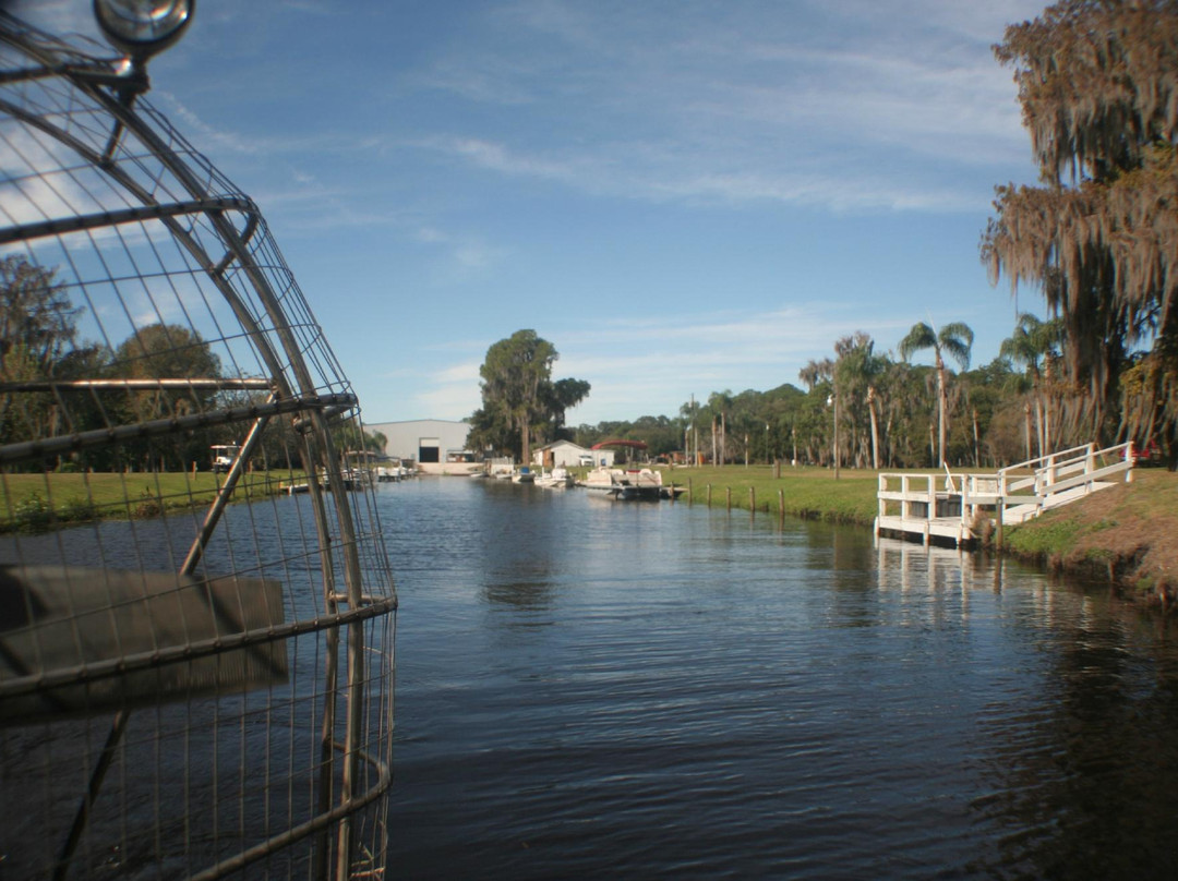 Bullfrog Airboat Tours景点图片