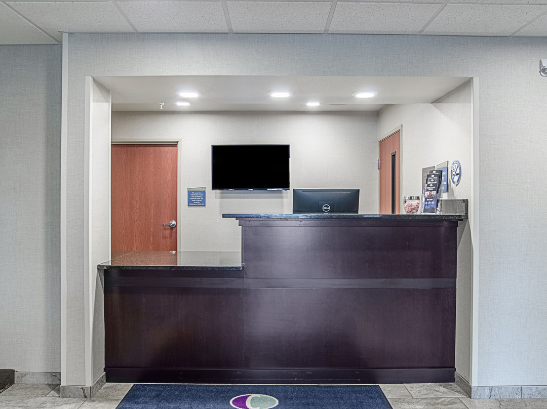 Cobblestone Inn & Suites - Guernsey主图