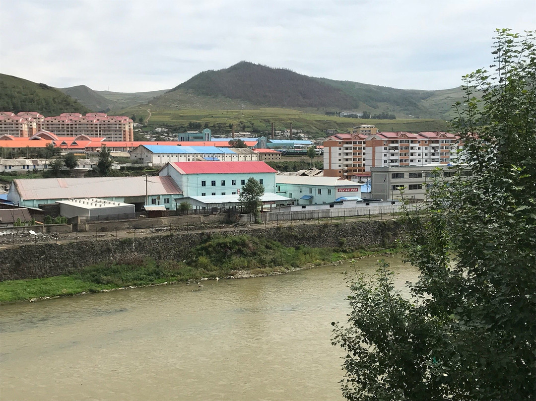 白山鸭绿江-长白朝鲜族自治县必去景点