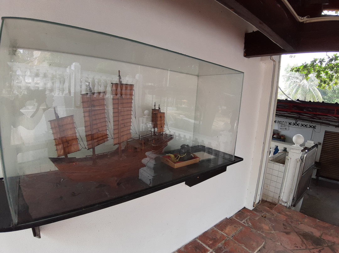 Sam Poh Footprint Temple-槟城岛必去景点