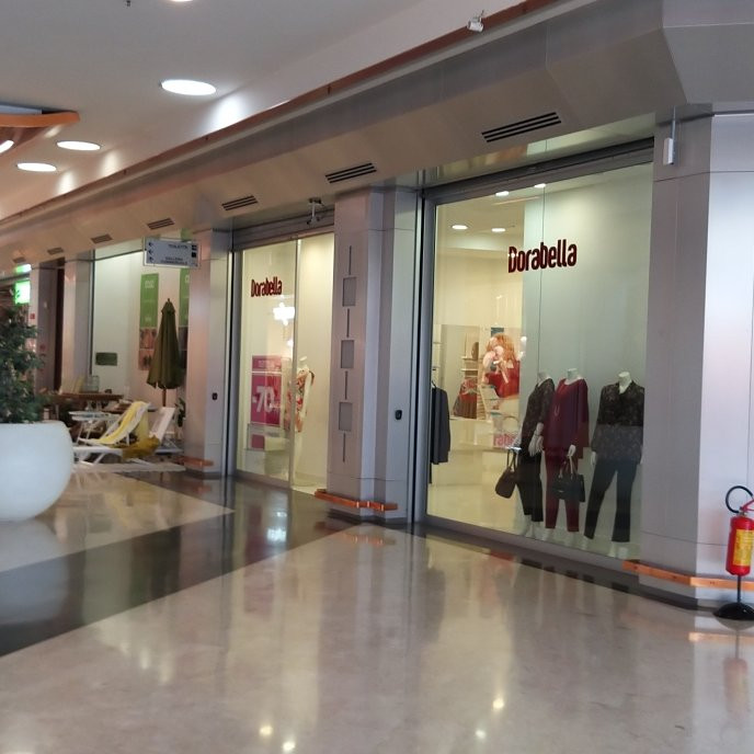 Centro Commerciale Il Casale景点图片