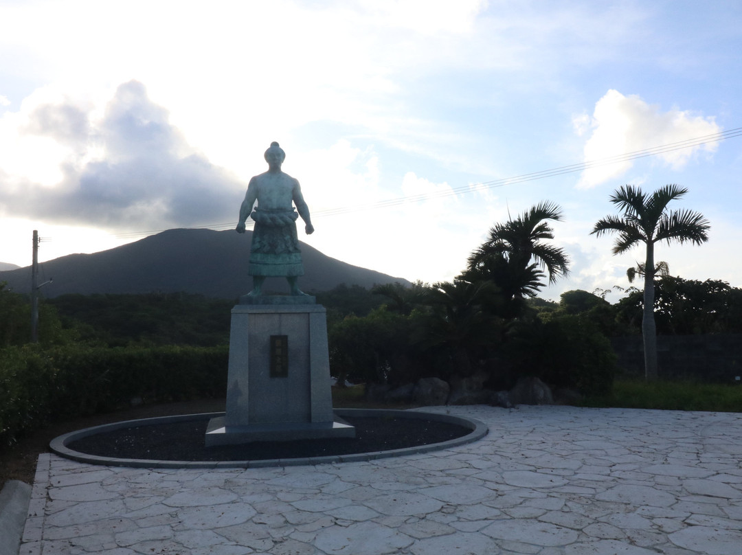 Asashio Taro Statue景点图片