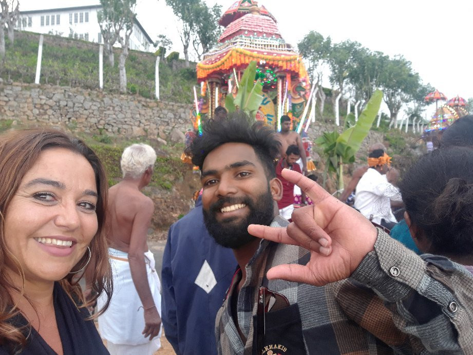 White Monkey - Dias Rest主图