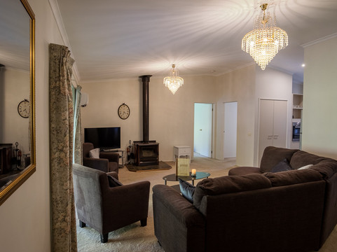 桦树别墅酒店 - 银桦主图