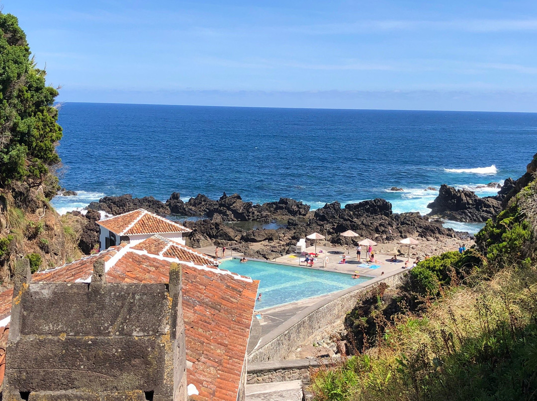 Piscinas Naturais das Quatro Ribeiras-Quatro Ribeiras必去景点
