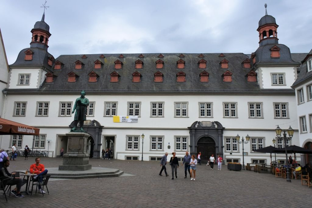 Rathaus (town hall)-科布伦茨必去景点