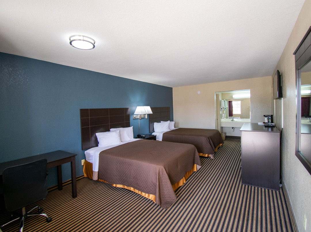 Countryside Inn主图