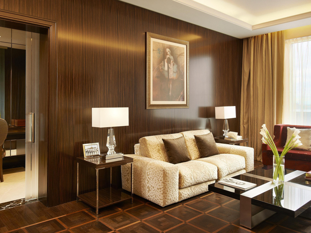 Hotel Continental主图