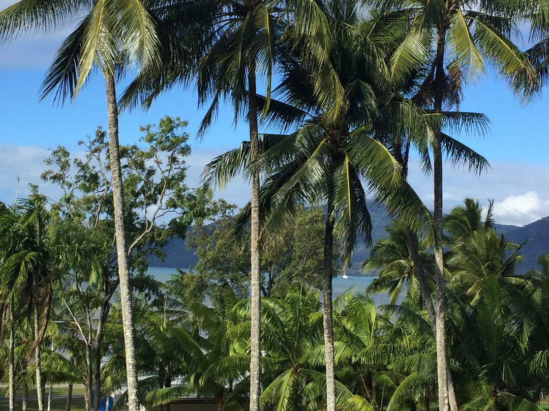 珊瑚塔假日酒店主图