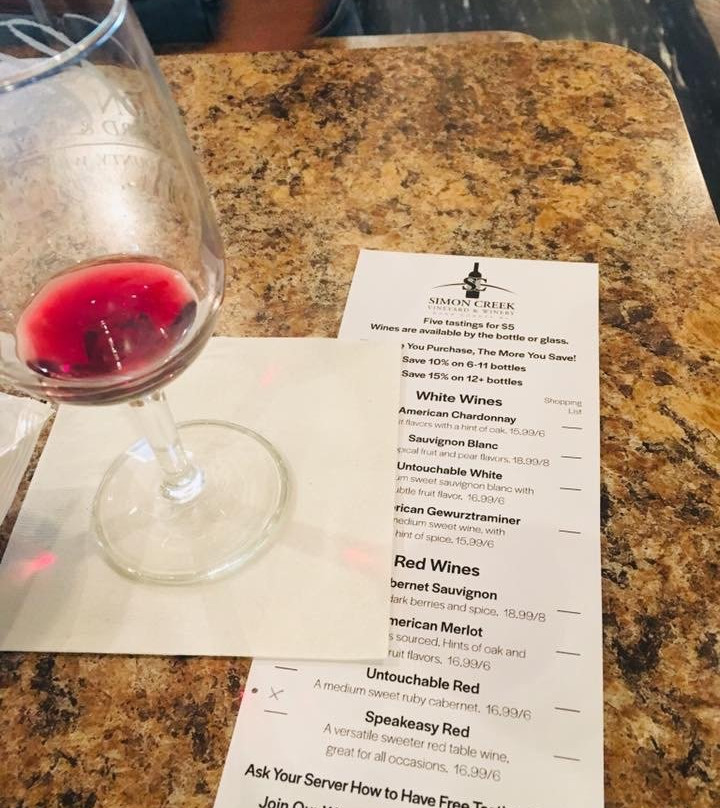 Simon Creek Vineyard & Winery-斯特金贝必去景点