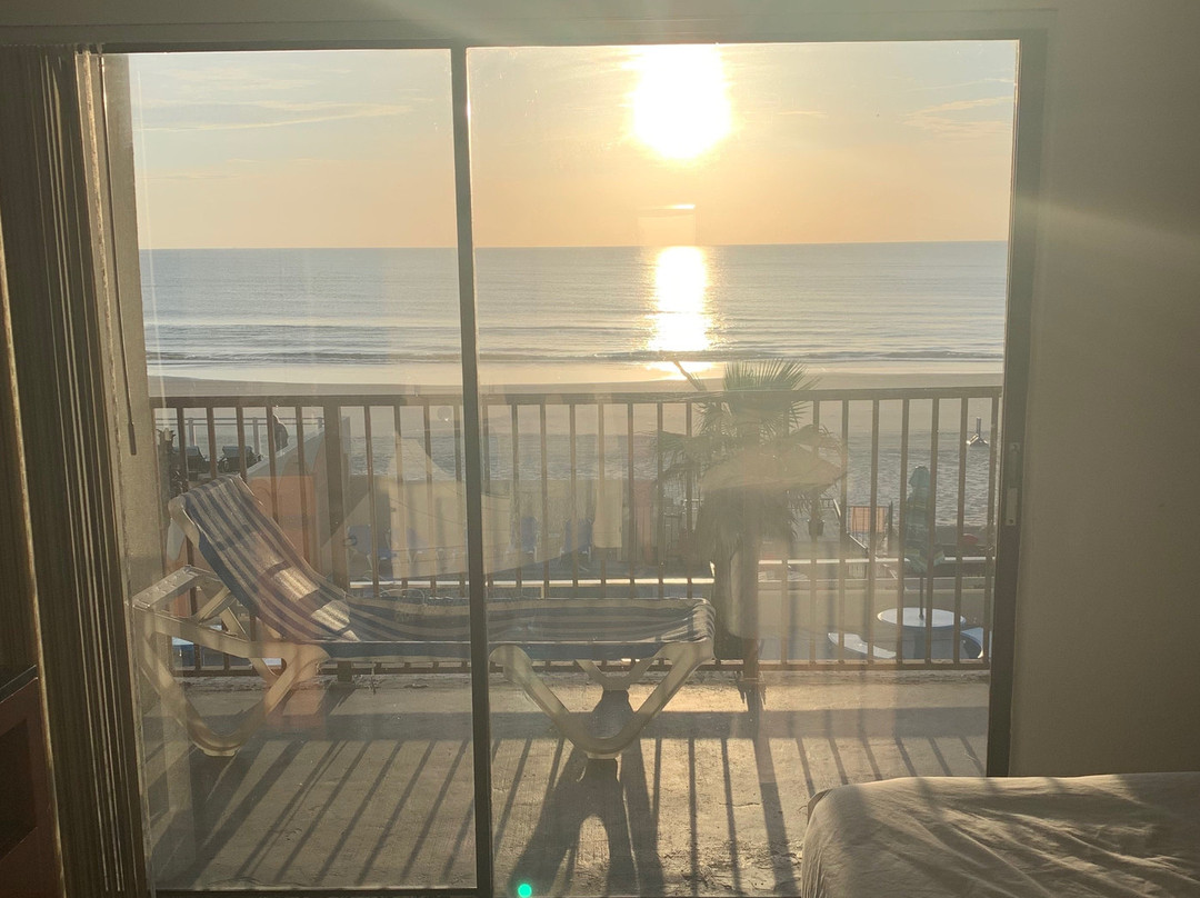 Dream Inn by AmeriVu主图