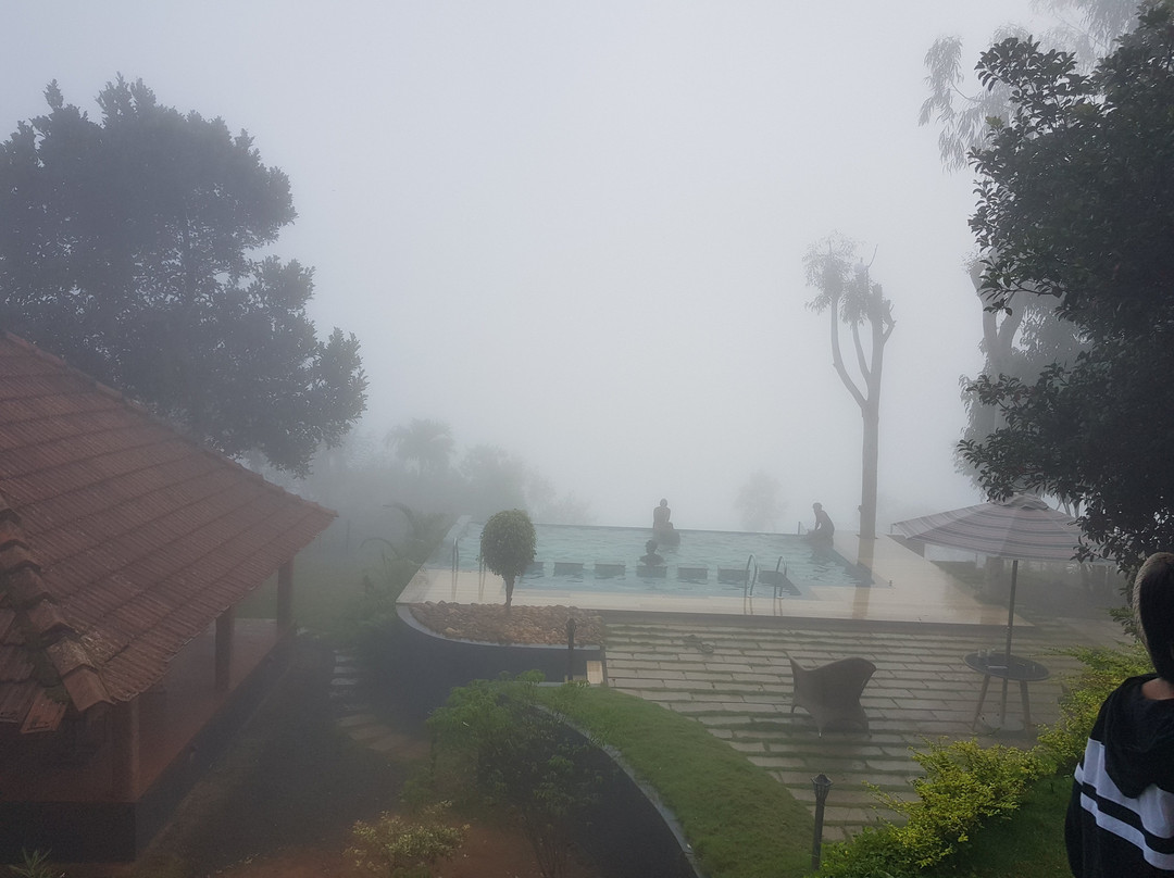 Land’s End Resort & Spa主图