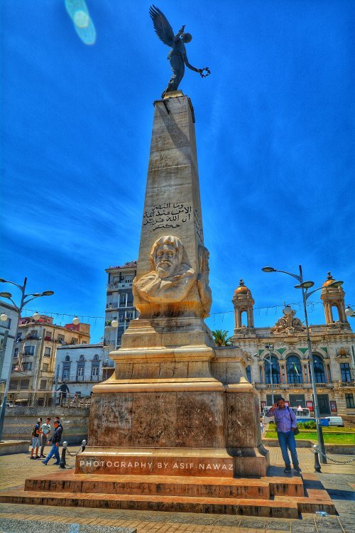 Place du 1er Novembre景点图片