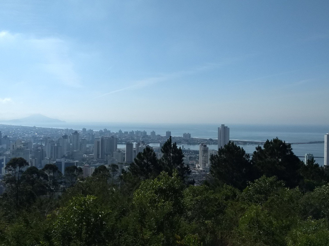 Morro da Cruz-Itajai必去景点