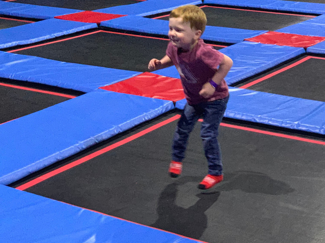 Fusion Trampoline Park景点图片