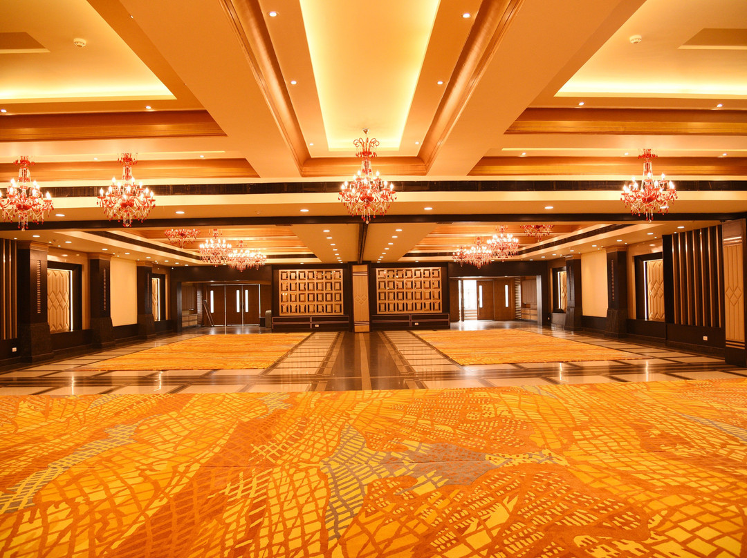 皇家克里夫酒店主图