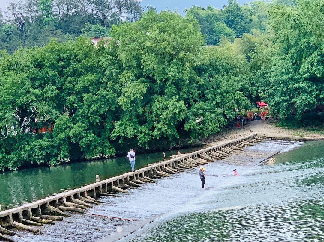 仙都鼎湖峰-缙云县必去景点