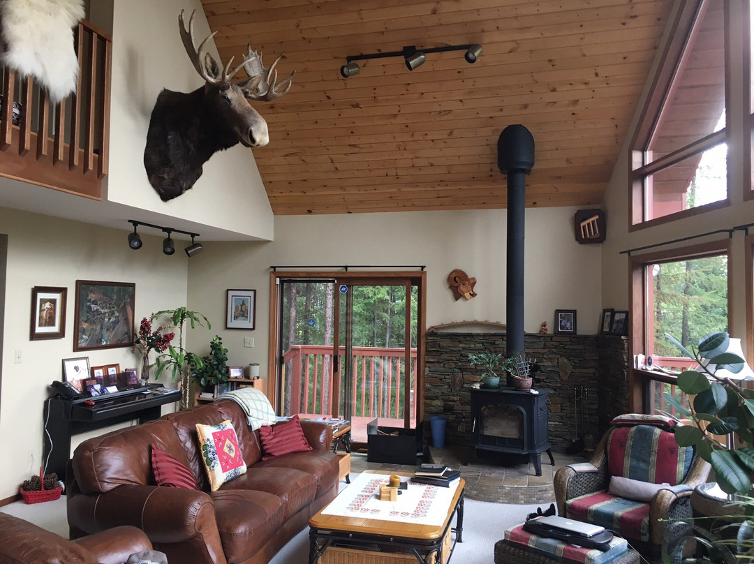 路尽头民宿主图