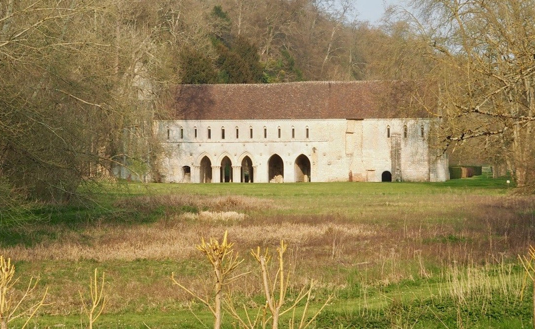 Abbaye Notre-Dame de Fontaine-Guérard景点图片