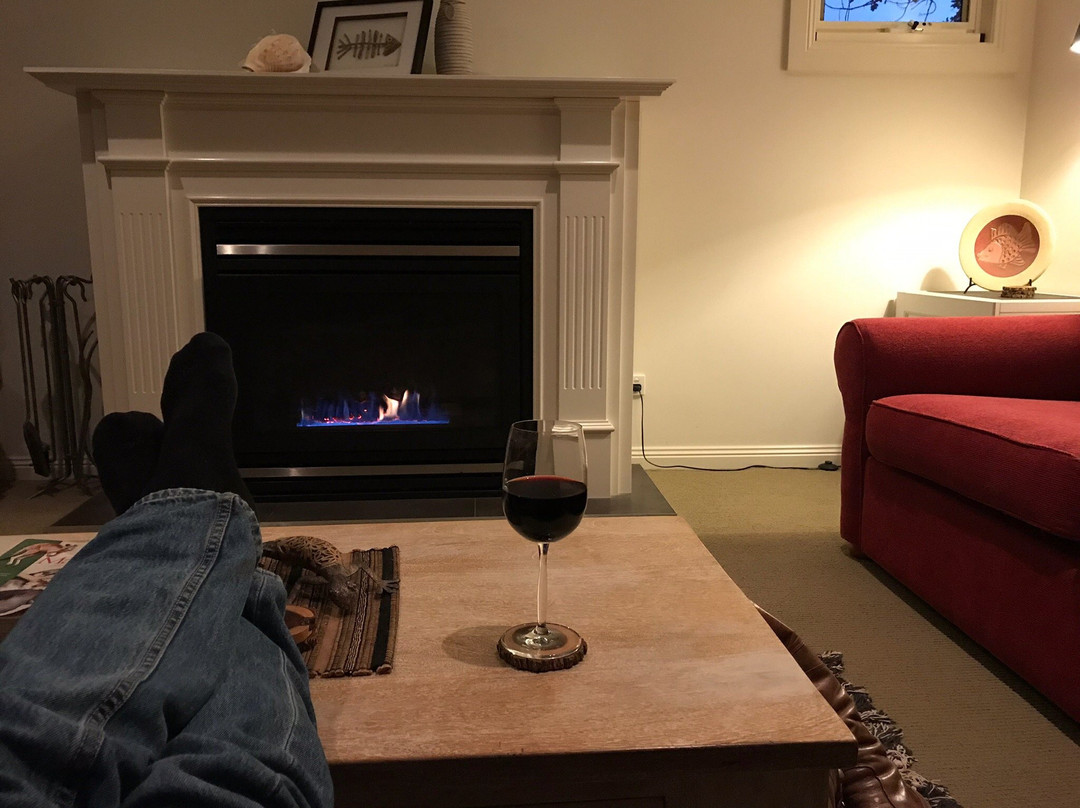 Around About Lorne主图