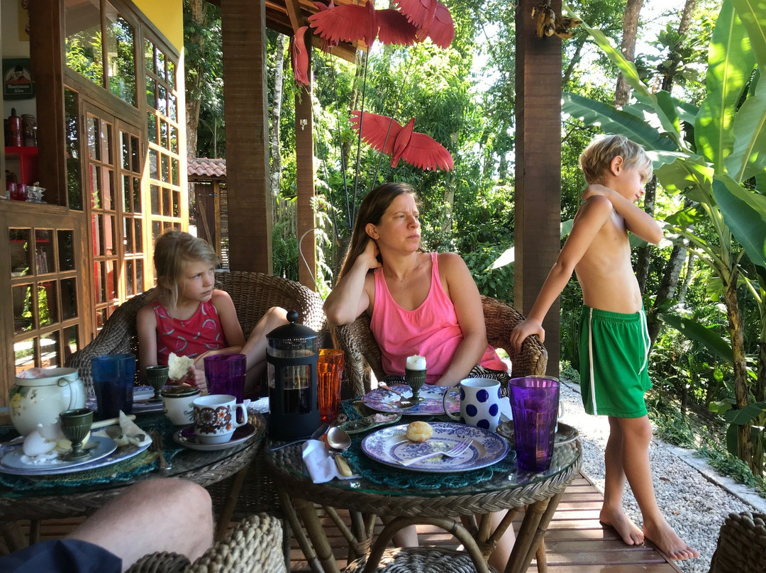 Bus Stop Paraty主图