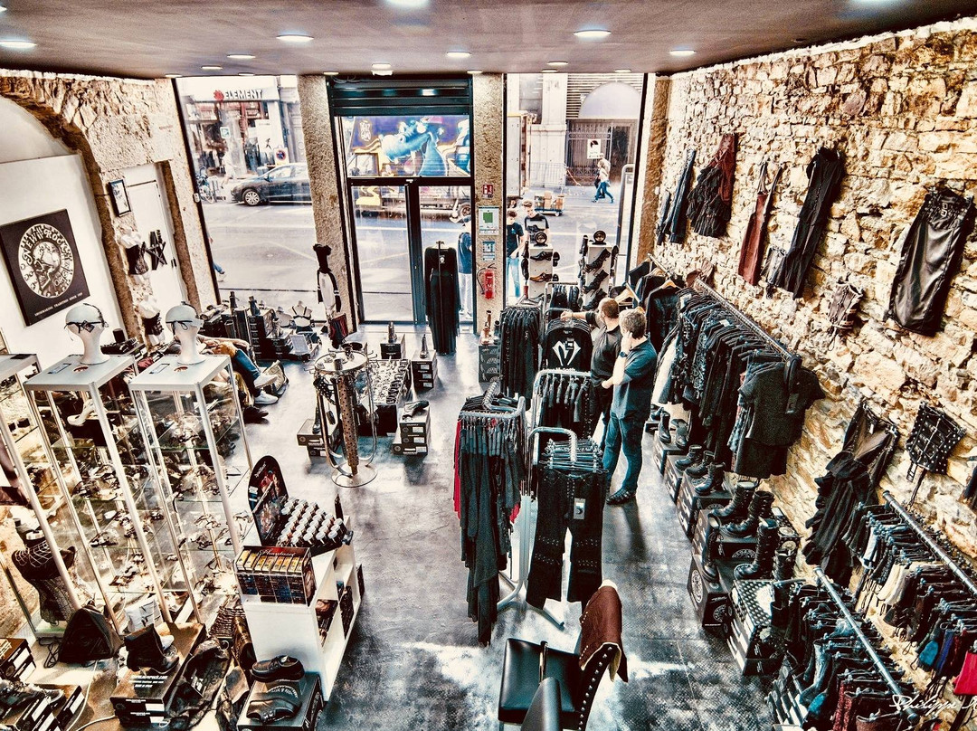 Asylum-里昂必去景点