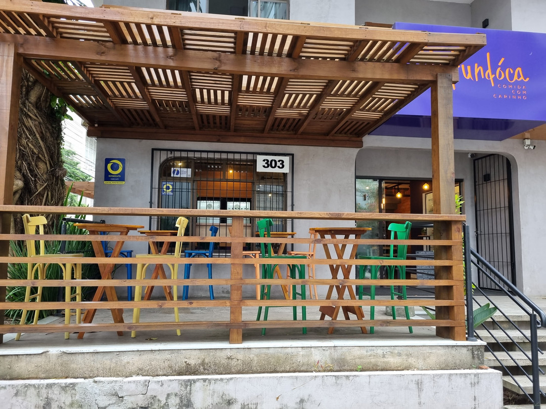 Cafundóca Comida Com Carinho