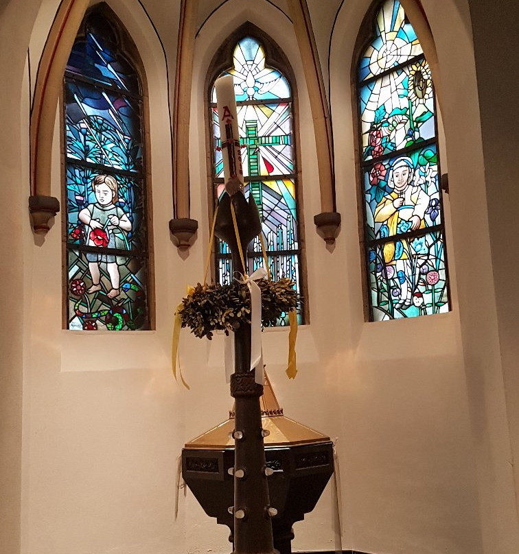 Katholische Kirche St. Mauritius und Heilig Geist-Meerbusch必去景点