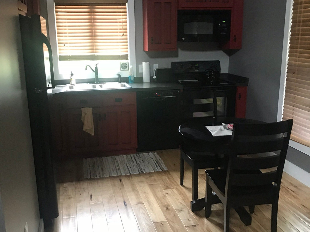 Red Cottage Hideaway主图