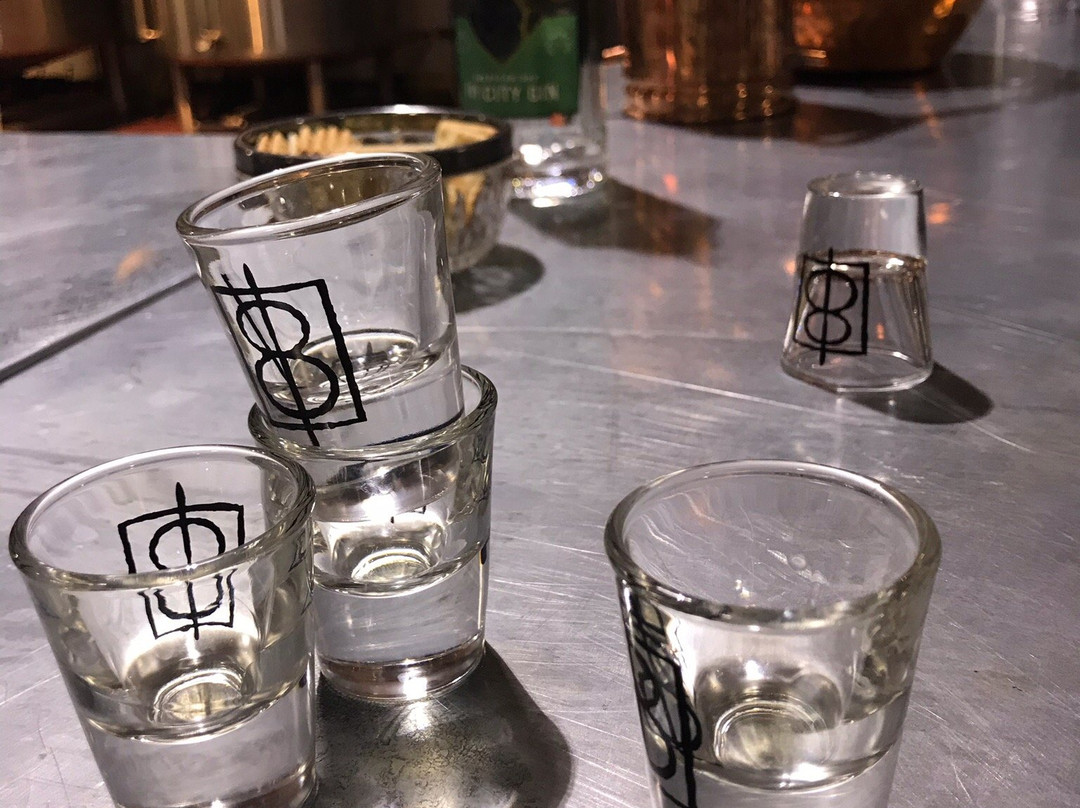 District Made Spirits by One Eight Distilling景点图片