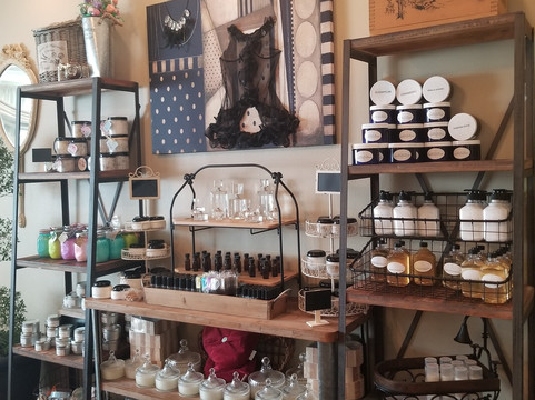 Lavish Retreat Salon & Spa-Cedar Hill必去景点