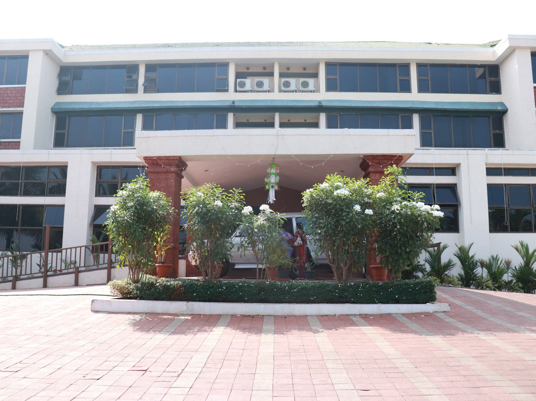 Green Leaf Resort & Spa Ganpatipule主图