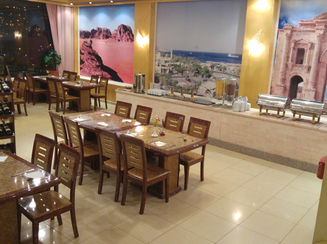 奥斯卡佩特拉酒店主图