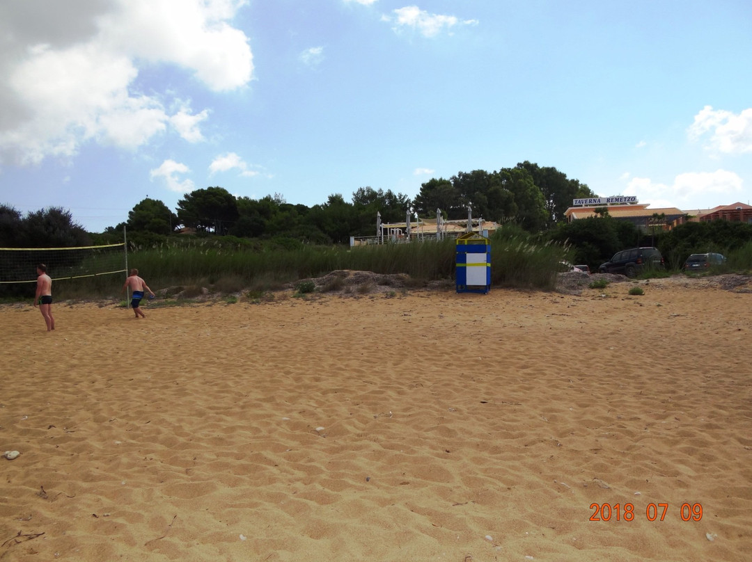 Vrachinari Beach-凯法利尼亚岛必去景点