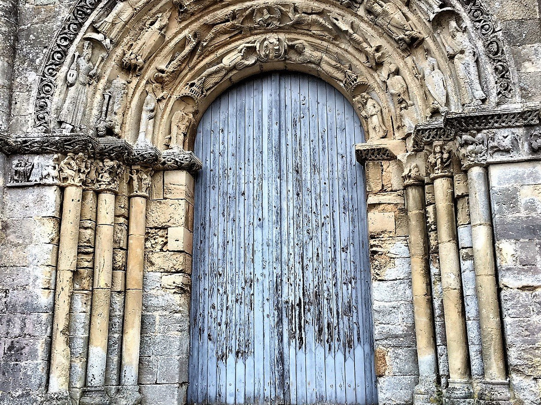 Restes de l'ancienne eglise Notre-Dame-de-la-Couldre景点图片